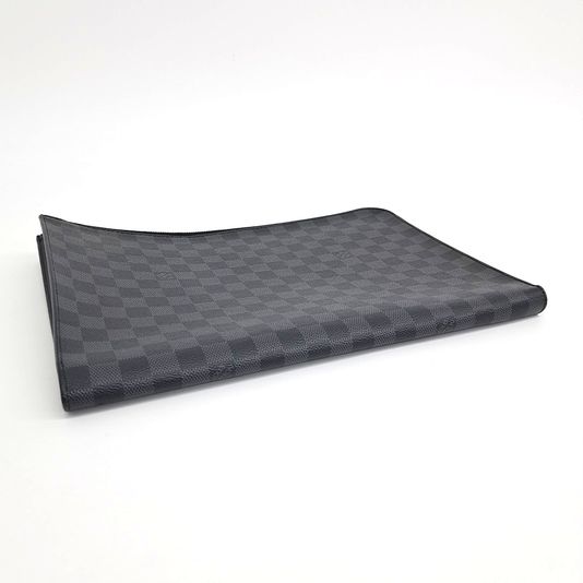 Louis Vuitton Graphite Pochette Jour GM (10243418)