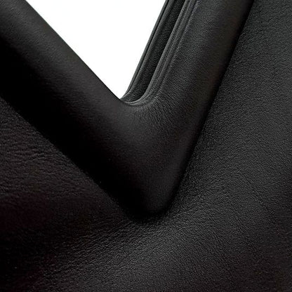 Bottega Veneta Point Bag (10243954)