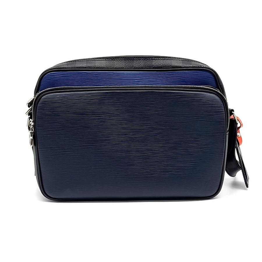 Louis Vuitton Neil Slim Messenger Bag (10244630)