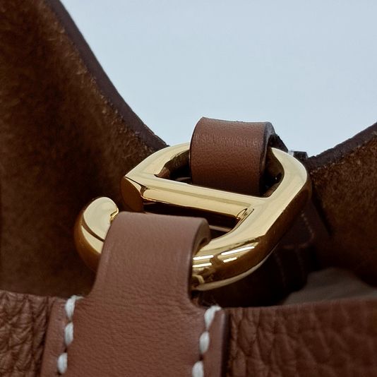 Hermes In the Loop Bag 18 (U) (10247115)