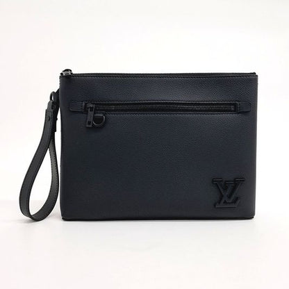 Louis Vuitton iPad Pouch (10250327)