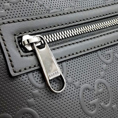 Gucci GG Embossed Messenger Crossbody Bag (406410) (10251742)