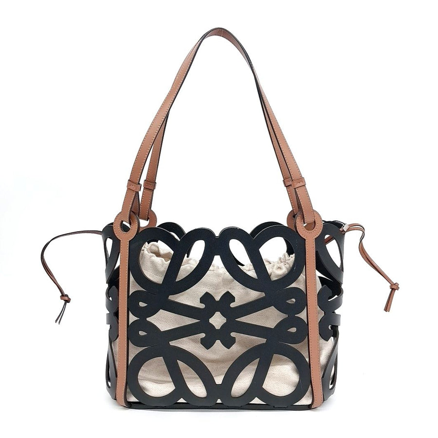Loewe Anagram Cutout Shoulder Bag (10254517)
