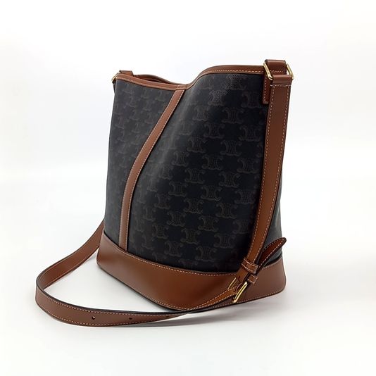 Celine Triumph Bucket Bag (10255657)
