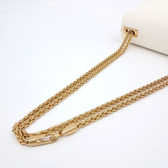 Valentino One Stud Chain Shoulder Bag (10260278)