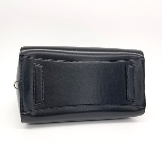 Givenchy Antigona Medium (10260992)