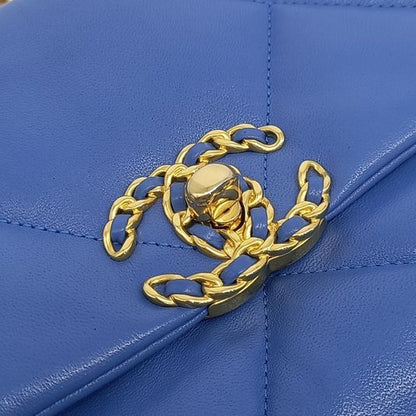 Chanel 19 Flap Bag Small (10261877)