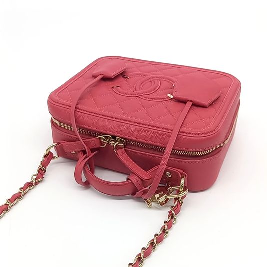 Chanel Caviar Cosmetic Tote and Shoulder Bag (10261878)