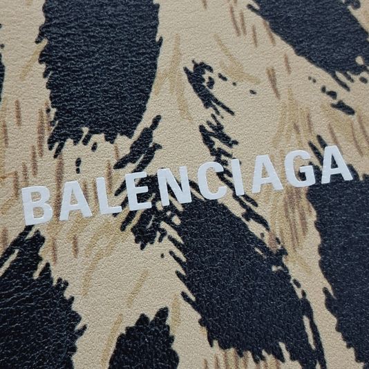 Balenciaga Phone Holder Chain Mini Crossbody Bag (593785) (10262107)