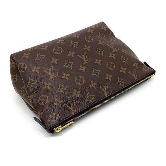 Louis Vuitton Pallas Beauty Case (10263628)