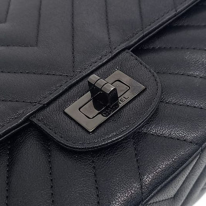 Chanel Chevron 2.55 Bag 28 (10263747)