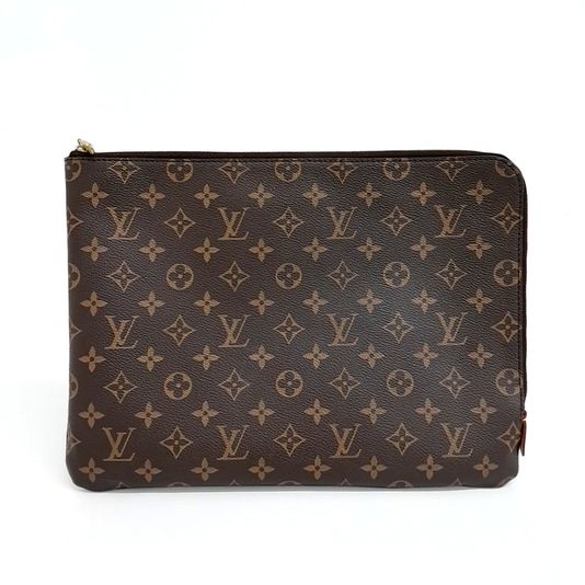 Louis Vuitton Monogram Etu Voyage MM M44499 (10267263)