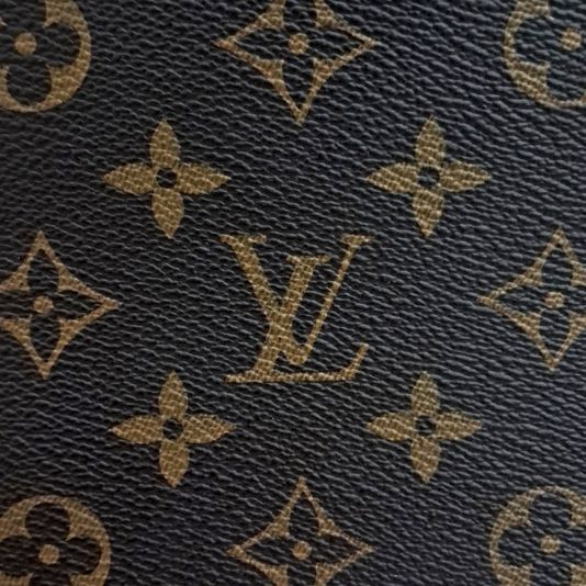 Louis Vuitton Monogram Etu Voyage MM M44499 (10267263)