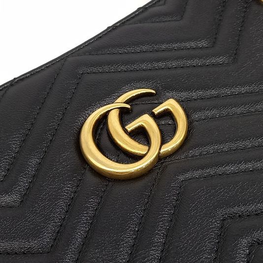 Gucci Medium Matelassé Shoulder Bag (524578) (10268345)