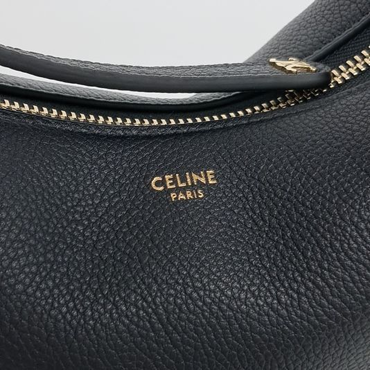 Celine Teen Lulu Bag (10272192)
