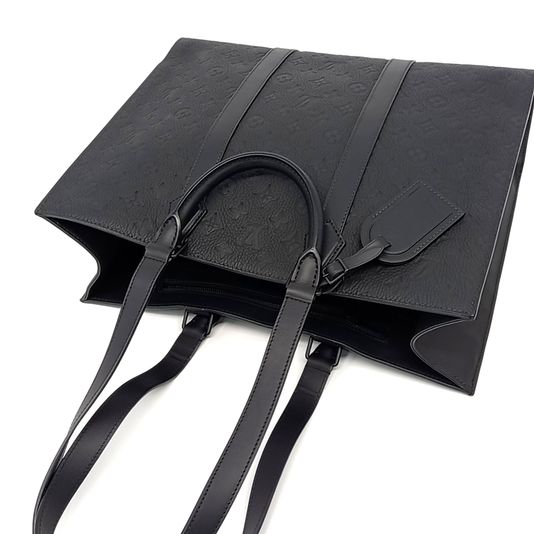 Louis Vuitton Taurillon Sac Plat 24h (10272253)