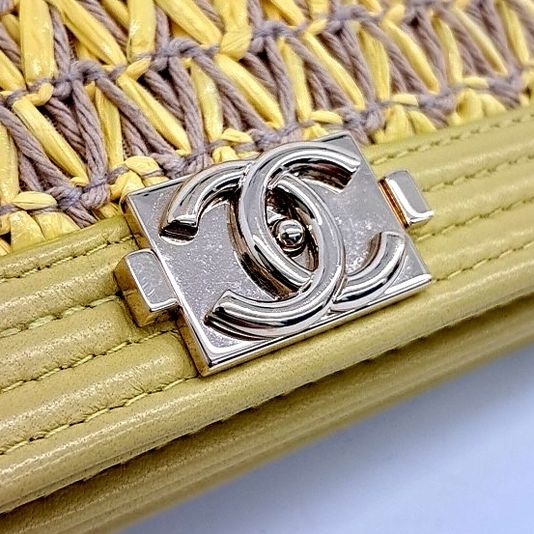 Chanel Boy WOC Mini Crossbody Bag (10272367)