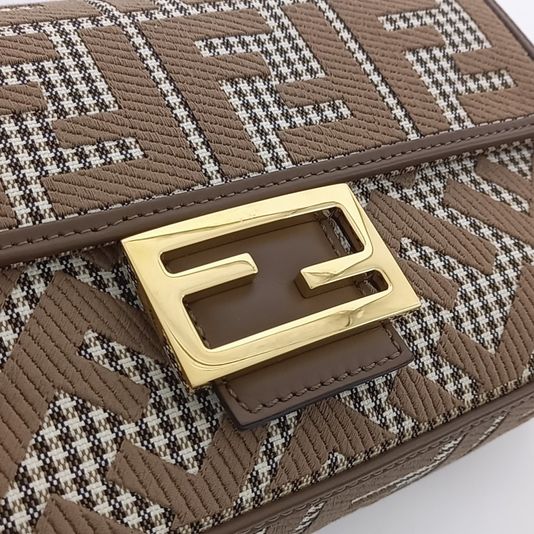 Fendi Baguette Bag (8BR600) (10272870)