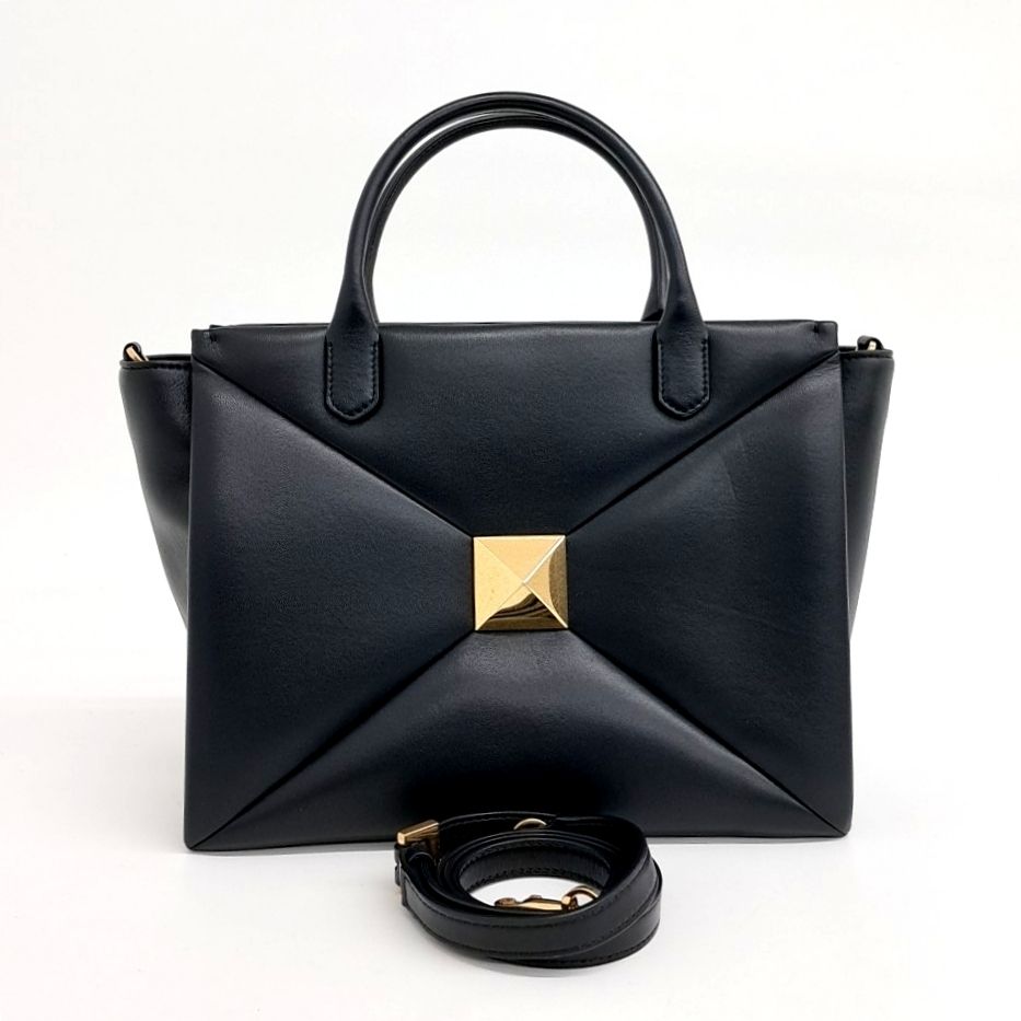 Valentino One Stud Tote Bag (10275762)