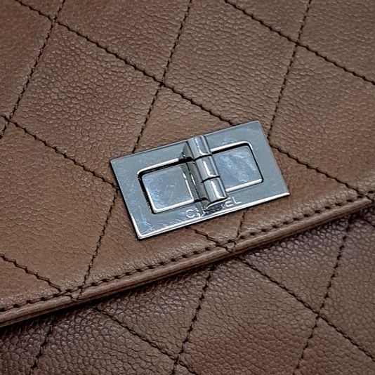 Chanel Caviar Shoulder Bag (10276222)