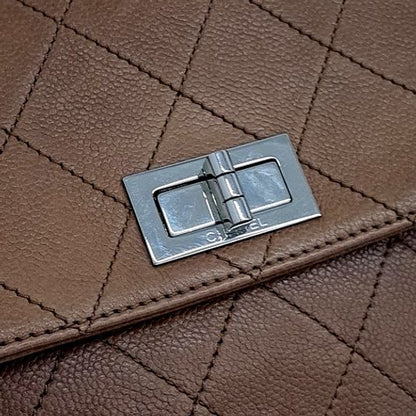 Chanel Caviar Shoulder Bag (10276222)