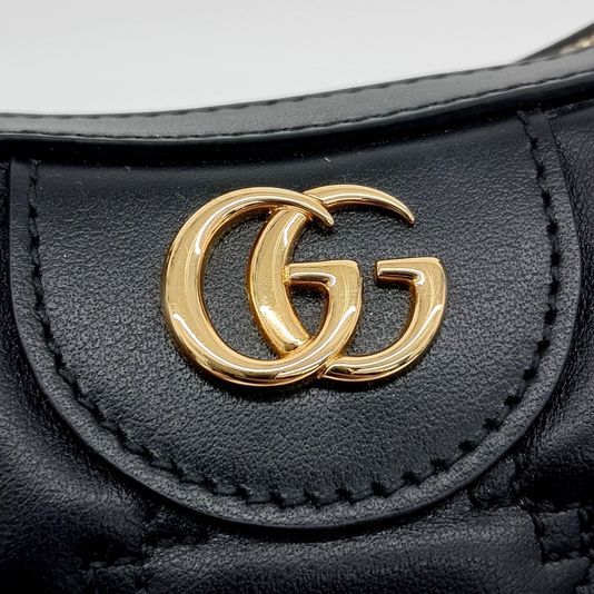 Gucci GG Matelassé Small Shoulder Bag (739709) (10276644)