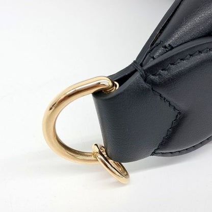Gucci GG Matelassé Small Shoulder Bag (739709) (10276644)