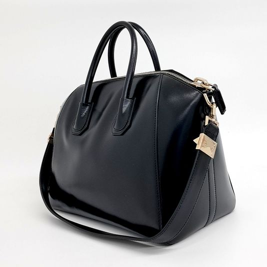 Givenchy Antigona Medium (10276813)