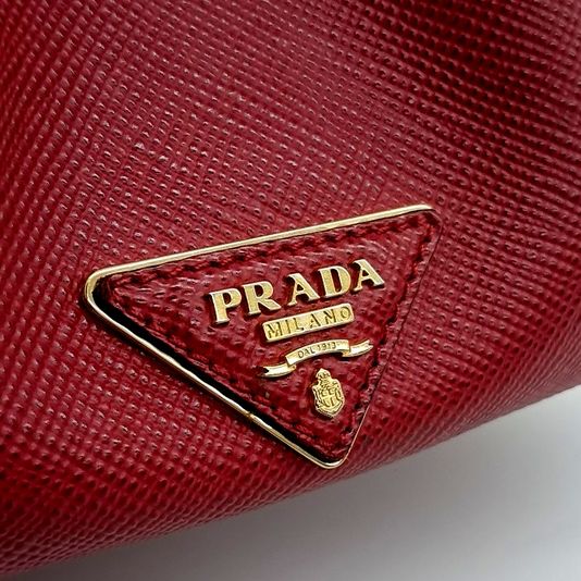 Prada Saffiano Bucket Tote and Crossbody Bag (1BE032) (10277123)