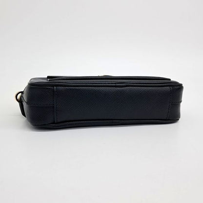 Prada Saffiano Crossbody Bag (10277372)