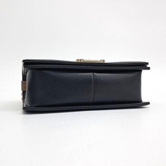 Chanel Lambskin Boy Bag Medium (10279654)