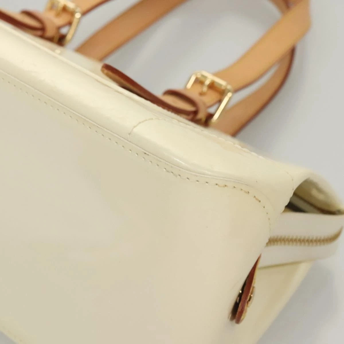 Louis Vuitton Monogram Vernis Rosewood Avenue Hand Bag Perle M93508