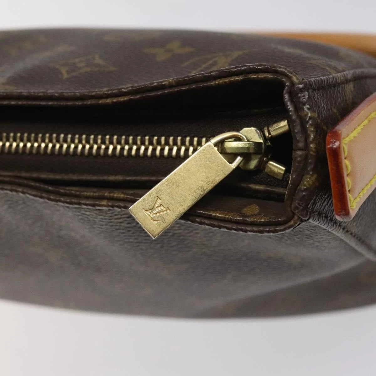 Louis Vuitton Monogram Looping Mm Shoulder Bag M51146