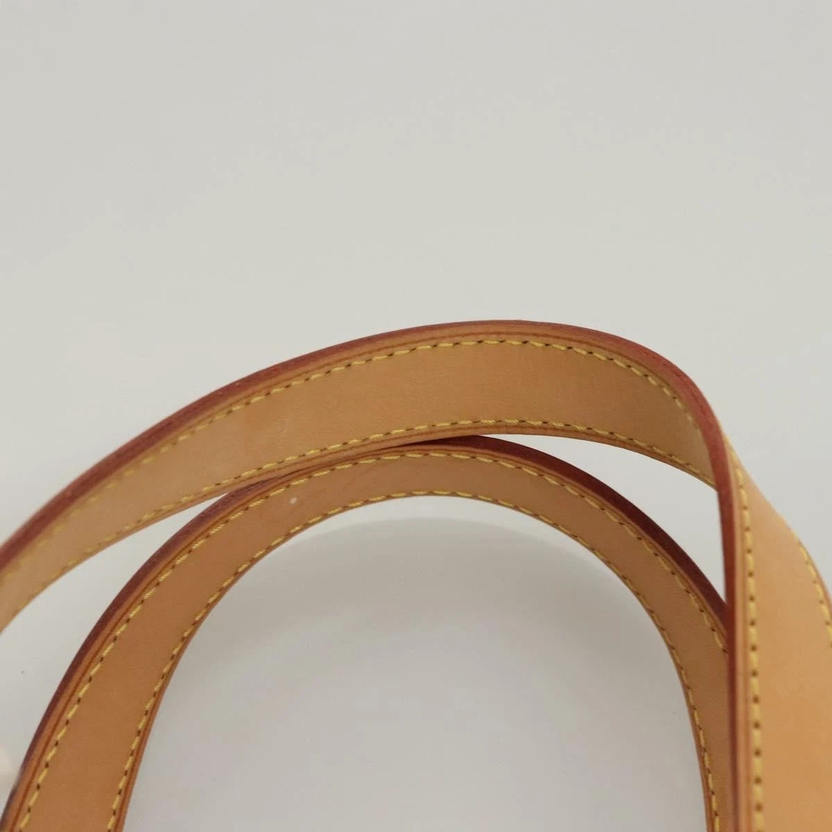 Louis Vuitton Monogram Vernis Rosewood Avenue Hand Bag Perle M93508
