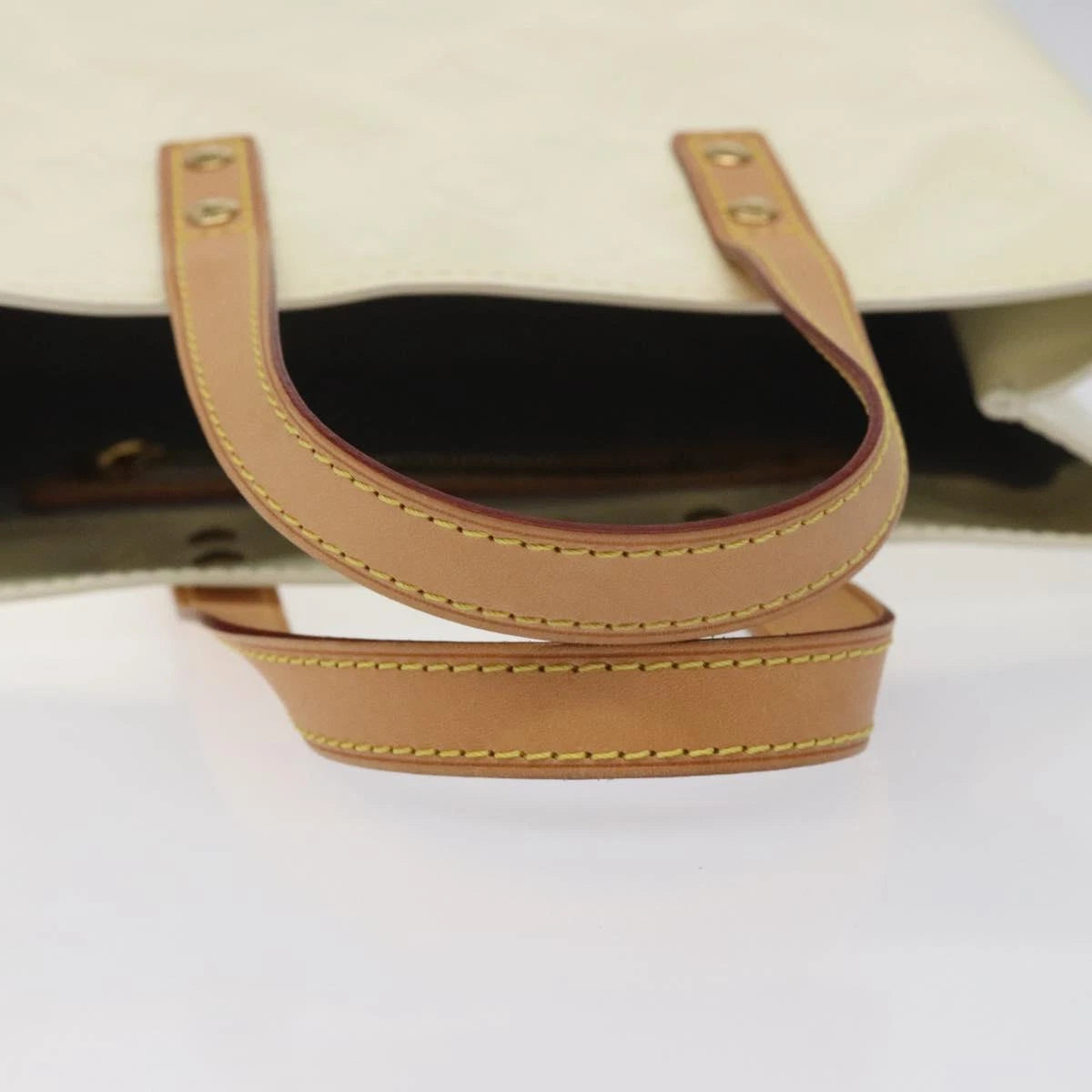 Louis Vuitton Monogram Vernis Reade Pm Hand Bag Perle M91336