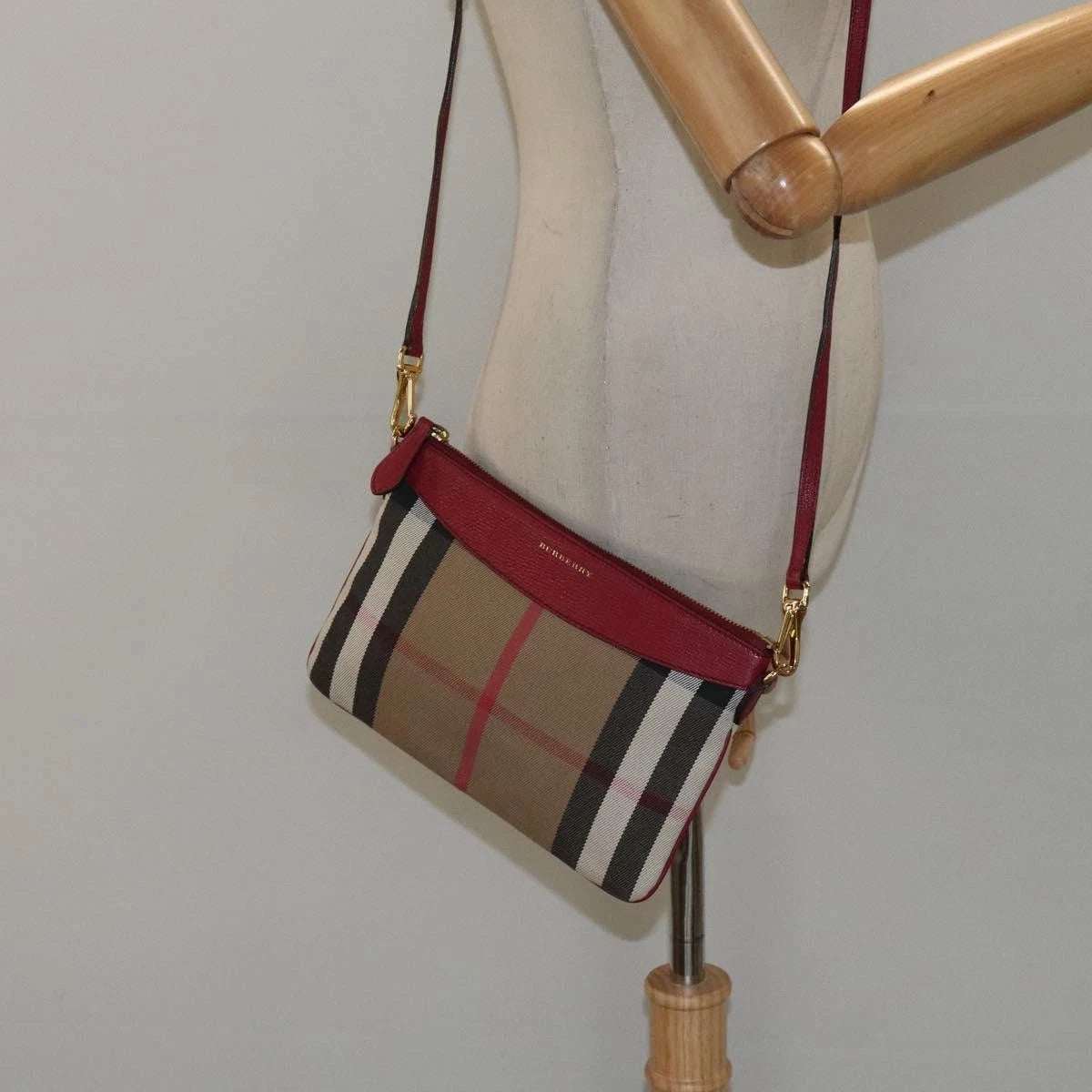 Burberry Nova Check Shoulder Bag Canvas Gold Beige