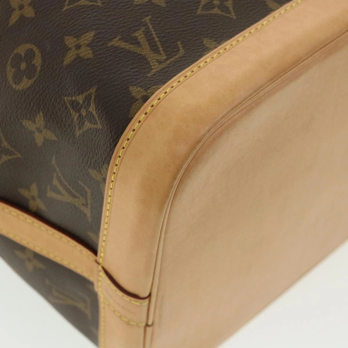 Louis Vuitton Monogram Petit Noe Shoulder Bag M40818